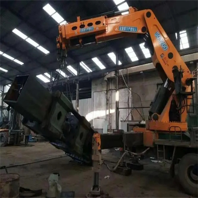 鹤峰折臂吊出租怎么收费