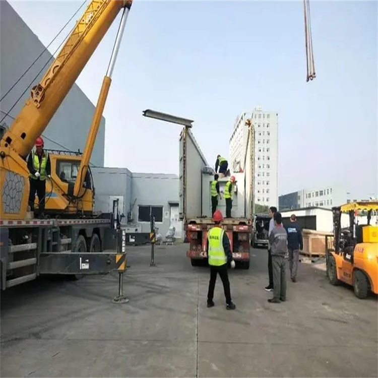 鹤峰如何找到附近的吊车救援服务