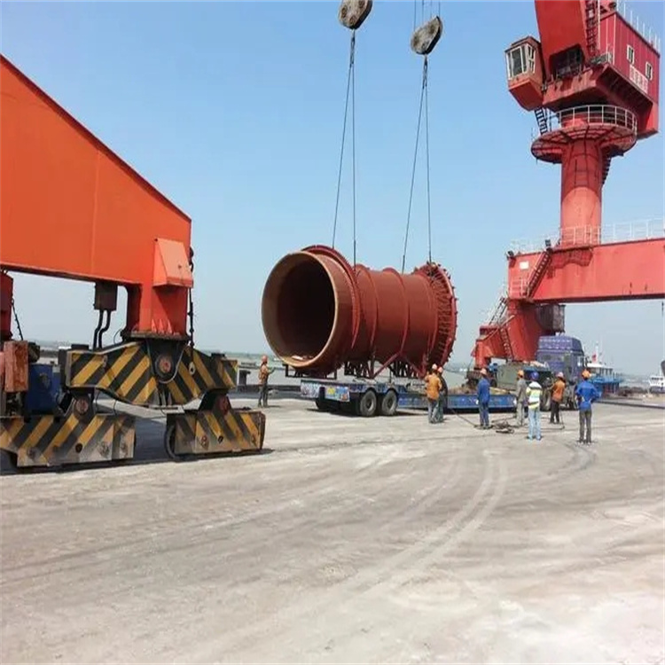 鹤峰230吨折臂吊车出租电话