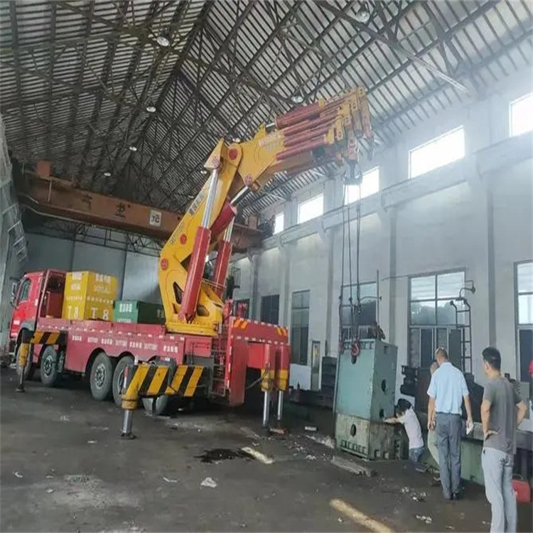 鹤峰速查！附近自卸吊车租赁电话及租赁全攻略